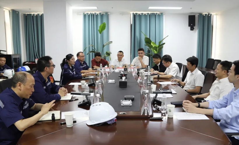 广州南方投资集团有限公司到贵州中铝交流考察